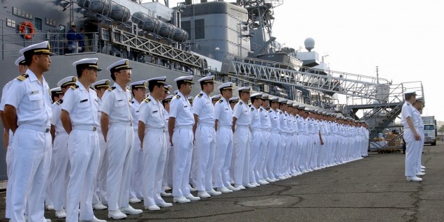 Japanese_sailors_jmsdf